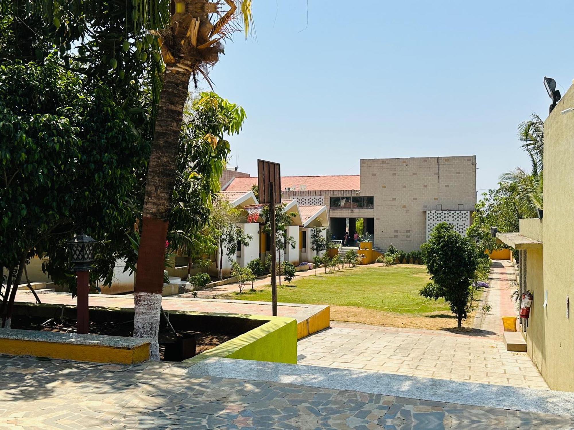 Lion Park Hotel&Resorts Sasan Gir Exterior foto